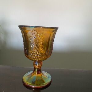 Unique vintage iridescent grapevine glass